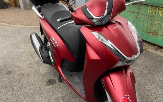 Gebrauchtmotorrad Honda SH350i - Bild 2