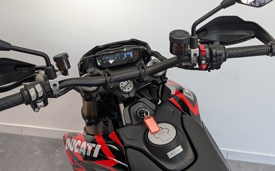 Gebrauchtmotorrad Ducati Hypermotard 698 Mono RVE - Bild 6
