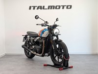 Gebrauchtmotorrad Triumph Speed Twin 900