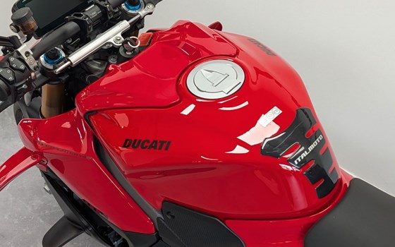 Gebrauchtmotorrad Ducati Streetfighter V4 S - Bild 4