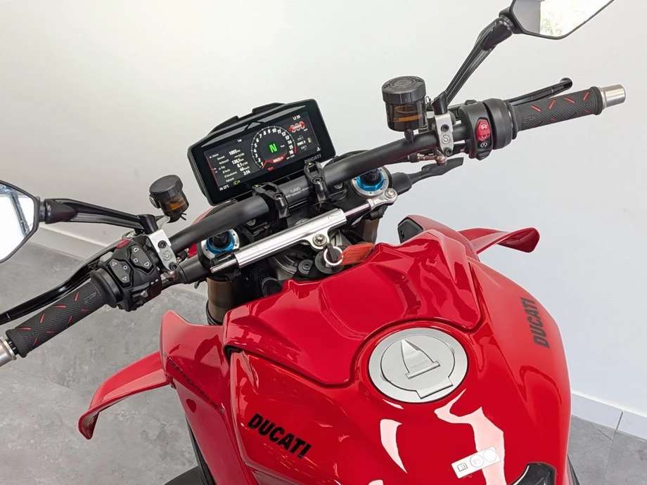 Angebot Ducati Streetfighter V4 S Bild 6: Angebot Ducati Streetfighter V4 S