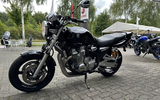 Gebrauchtmotorrad Yamaha XJR 1300 - Bild 7