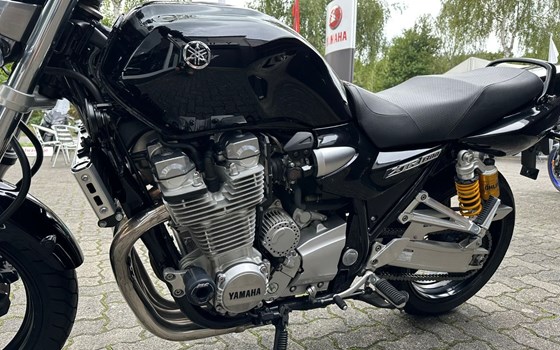 Gebrauchtmotorrad Yamaha XJR 1300 - Bild 8