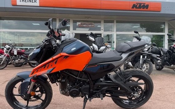 Neufahrzeug KTM 125 Duke - Bild 1