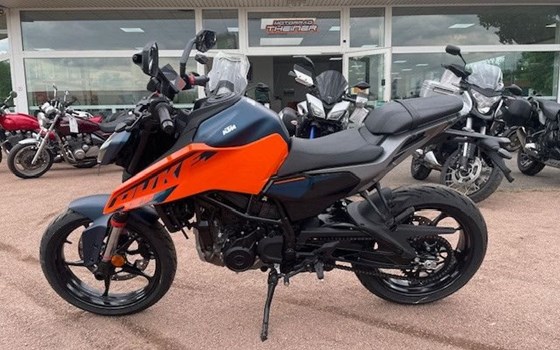 Neufahrzeug KTM 125 Duke - Bild 9
