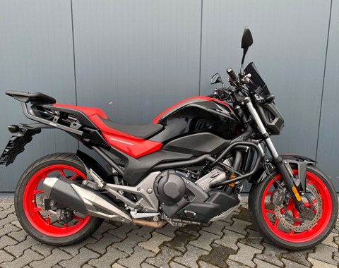 zum Vergrössern bitte anklicken!