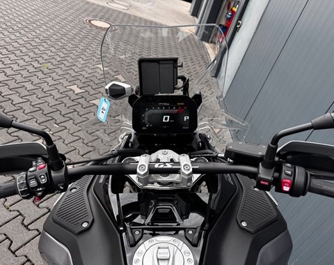 zum Vergrössern bitte anklicken!