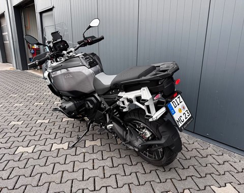 zum Vergrössern bitte anklicken!