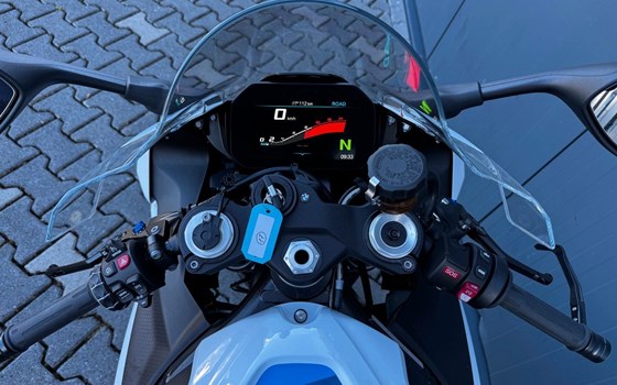 Gebrauchtmotorrad BMW S 1000 RR - Bild 4