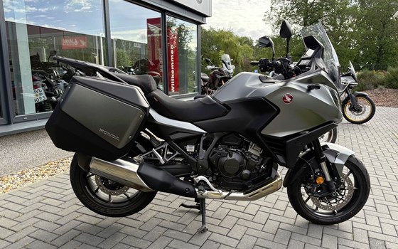 Gebrauchtmotorrad Honda NT1100 - Bild 1