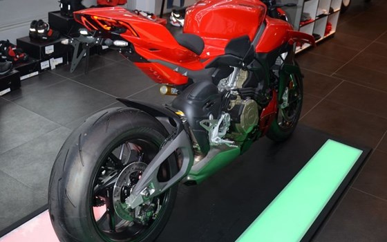 Gebrauchtmotorrad Ducati Streetfighter V4 - Bild 5