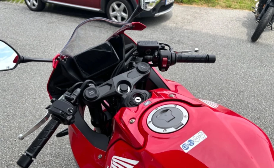 Angebot Honda CBR650R Bild 7: Angebot Honda CBR650R