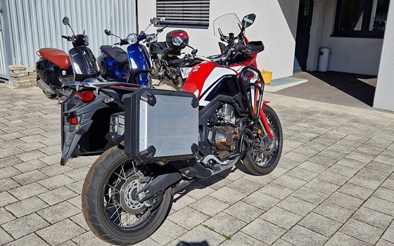 Gebrauchtmotorrad Honda CRF1000L Africa Twin DCT - Bild 4 Gebrauchtmotorrad Honda CRF1000L Africa Twin DCT - Bild 4