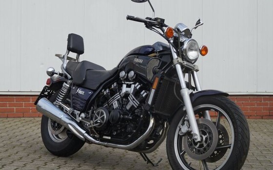 Gebrauchtmotorrad Yamaha V-Max VMX 1200 - Bild 2