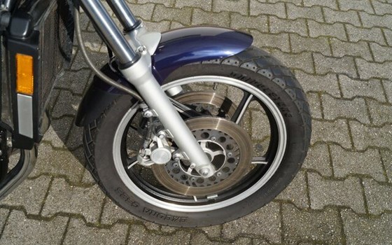 Gebrauchtmotorrad Yamaha V-Max VMX 1200 - Bild 4