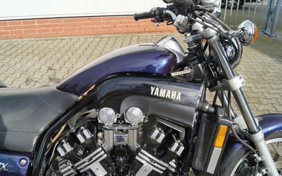 Gebrauchtmotorrad Yamaha V-Max VMX 1200 - Bild 5