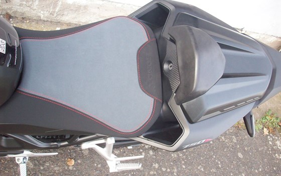 Neufahrzeug Honda CB750 Hornet - Bild 8