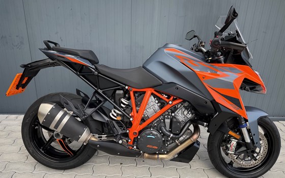 Gebrauchtmotorrad KTM 1290 Super Duke GT - Bild 2 Gebrauchtmotorrad KTM 1290 Super Duke GT - Bild 2