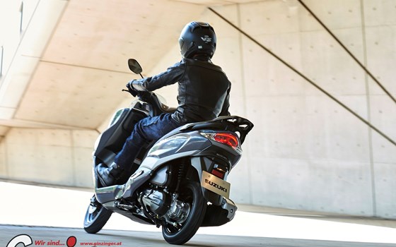 Neufahrzeug Suzuki Burgman Street 125EX - Bild 5 Neufahrzeug Suzuki Burgman Street 125EX - Bild 5
