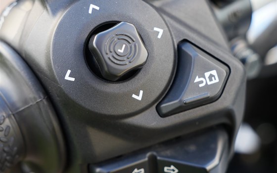 Gebrauchtmotorrad Yamaha MT-07 Y-AMT 35kW - Bild 11