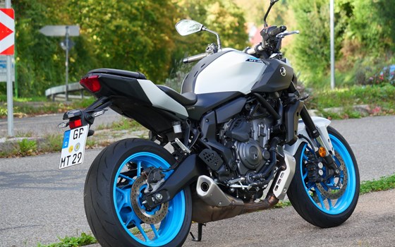 Gebrauchtmotorrad Yamaha MT-07 Y-AMT 35kW - Bild 2