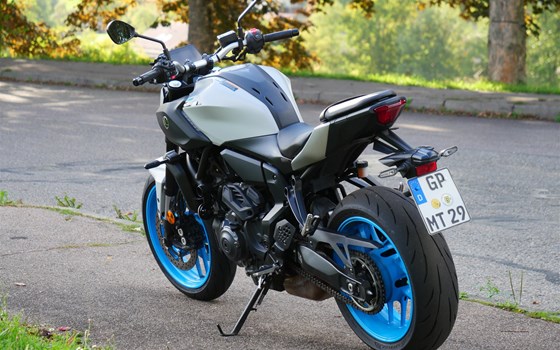 Gebrauchtmotorrad Yamaha MT-07 Y-AMT 35kW - Bild 7