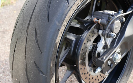 Gebrauchtmotorrad Yamaha MT-07 - Bild 9