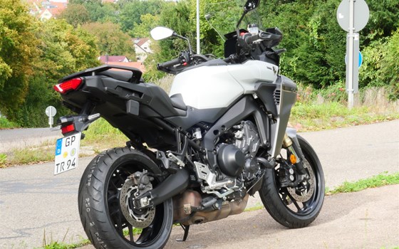 Gebrauchtmotorrad Yamaha Tracer 9 GT - Bild 2