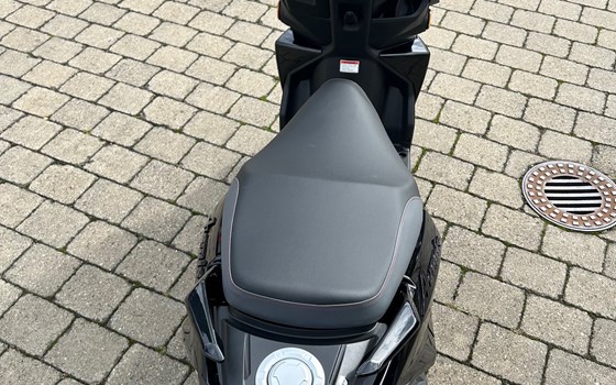 Neufahrzeug Suzuki Avenis 125 - Bild 5