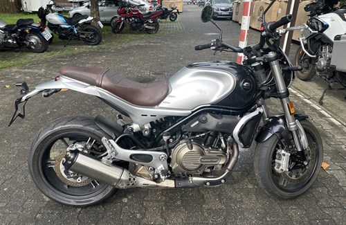 Gebrauchtmotorrad Explorer Atlas 500