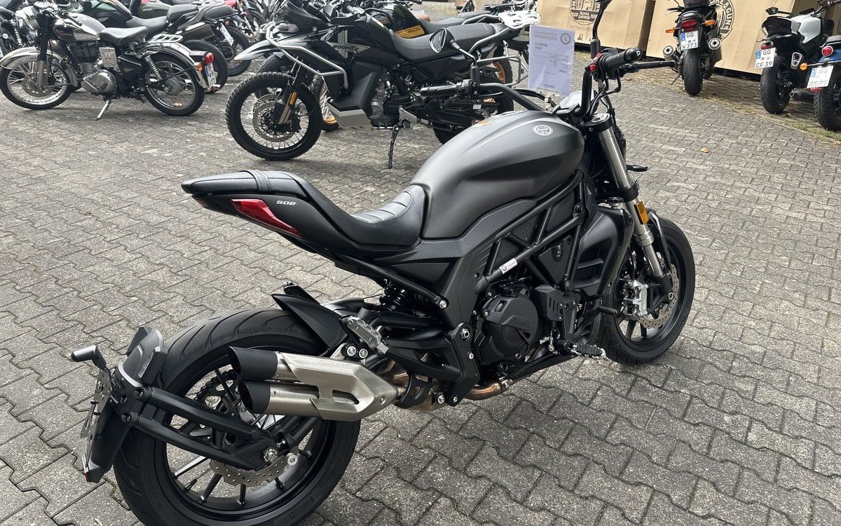 Angebot Benelli 502 C