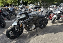 Neumotorrad CFMOTO 675NK