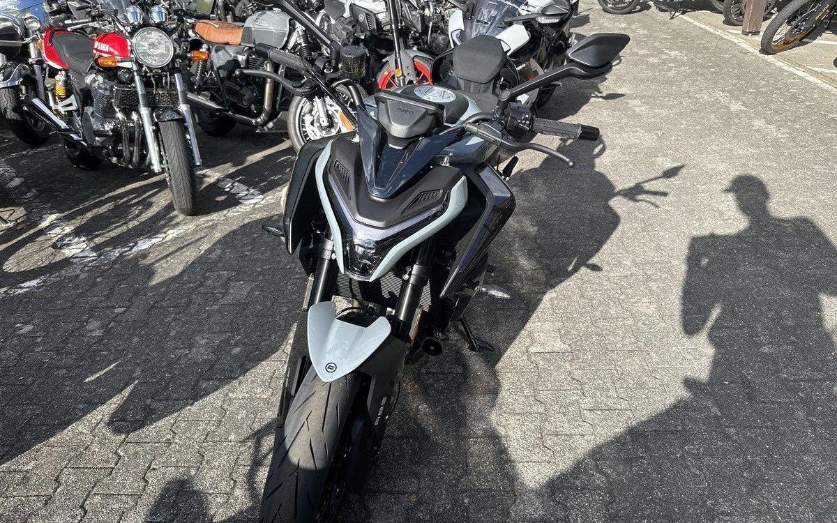 Angebot CFMOTO 675NK