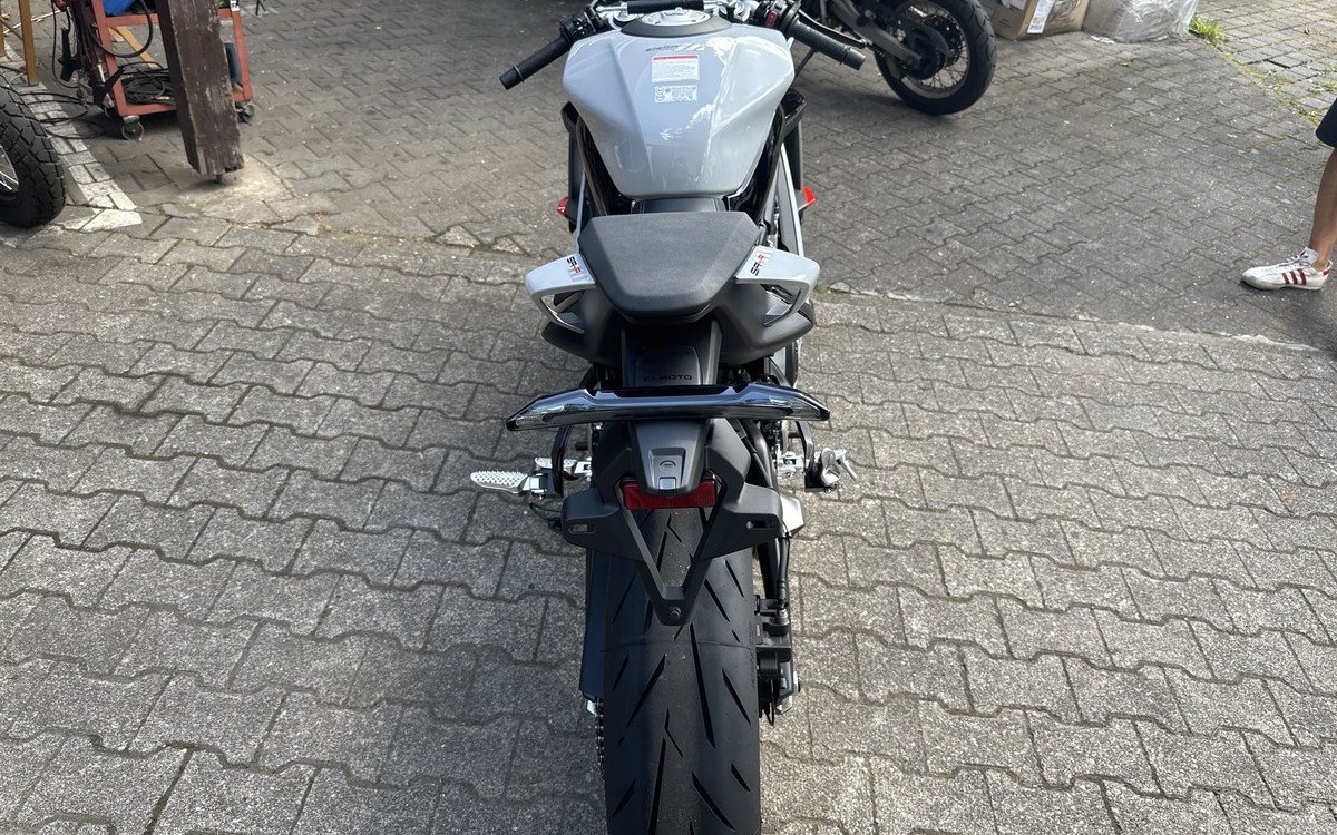 Angebot CFMOTO 675SR-R