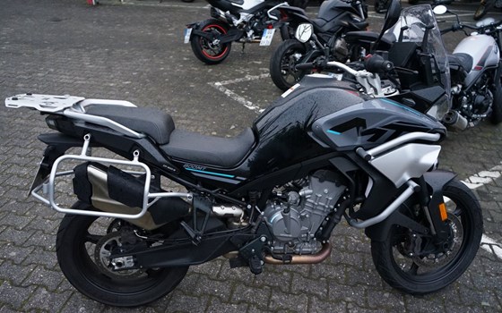 Gebrauchtmotorrad CFMOTO 800MT - Bild 1