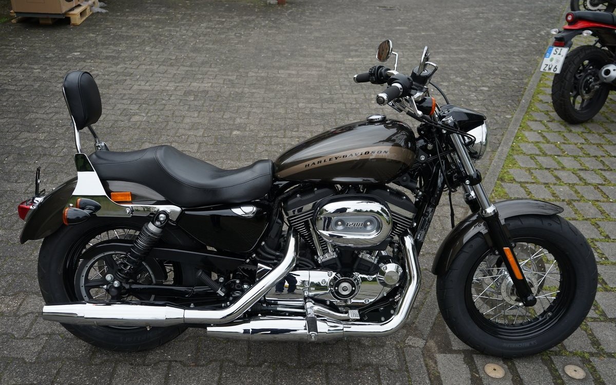 Angebot Harley-Davidson Sportster XL 1200C Custom