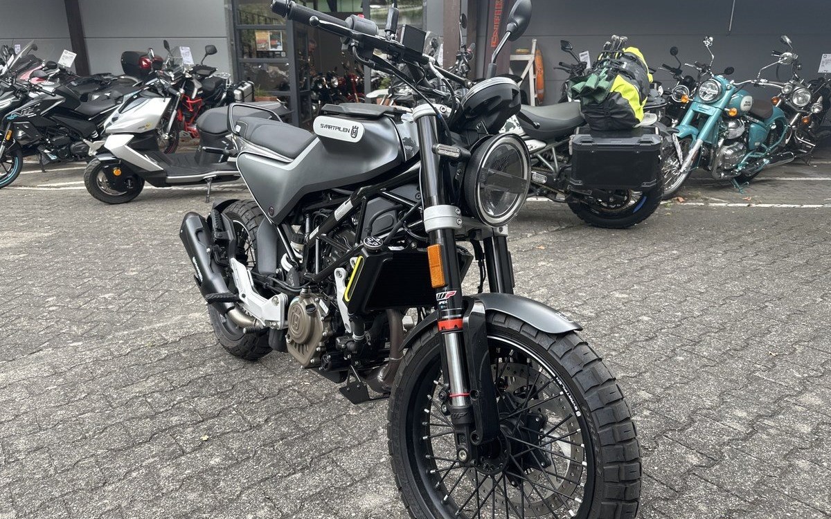 Angebot Husqvarna Svartpilen 125