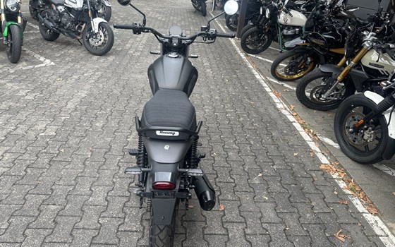 Neufahrzeug Keeway X-Light 125 - Bild 7