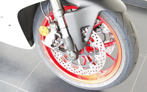 Gebrauchtmotorrad Ducati Panigale V2 - Bild 7