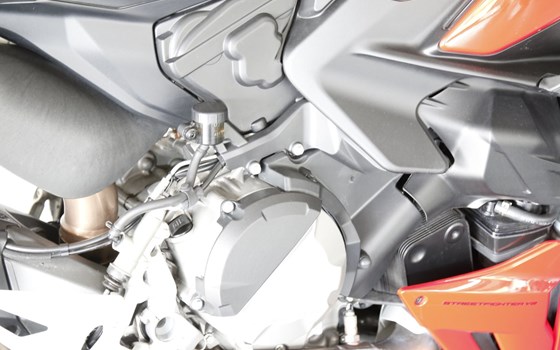 Gebrauchtmotorrad Ducati Streetfighter V2 - Bild 5