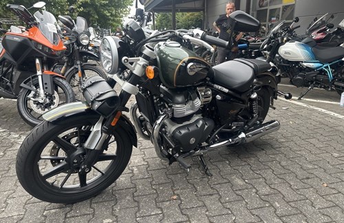Gebrauchtmotorrad Royal Enfield Super Meteor 650