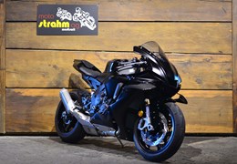 Neumotorrad Yamaha R1 RACE