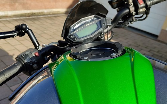 Gebrauchtmotorrad Kawasaki Z1000 - Bild 6