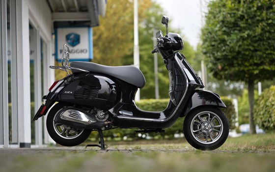 Gebrauchtmotorrad Vespa GTS 310 - Bild 1