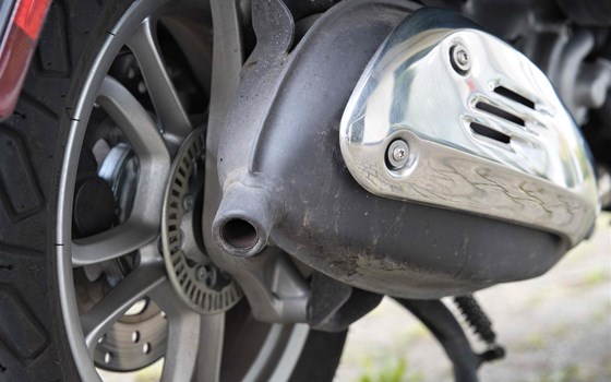 Gebrauchtmotorrad Vespa GTS 310 - Bild 10