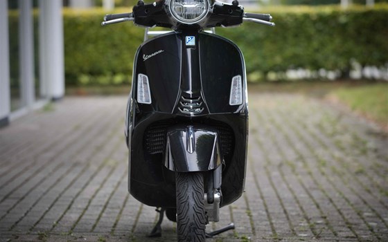 Gebrauchtmotorrad Vespa GTS 310 - Bild 13