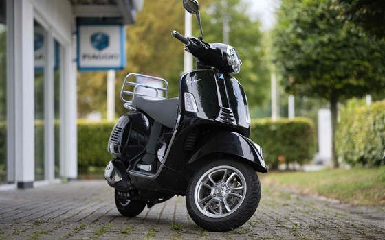 Gebrauchtmotorrad Vespa GTS 310 - Bild 6