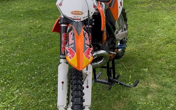 Gebrauchtmotorrad KTM 250 SX - Bild 4 Gebrauchtmotorrad KTM 250 SX - Bild 4