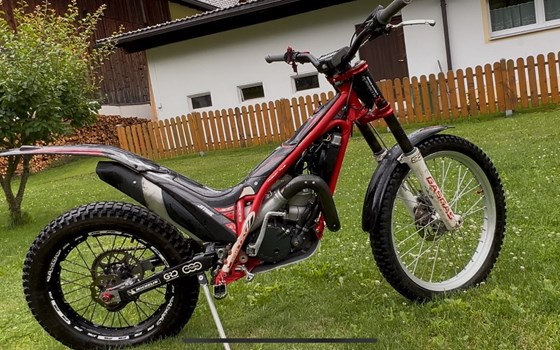 Gebrauchtmotorrad GASGAS TXT 300 Pro Racing - Bild 2 Gebrauchtmotorrad GASGAS TXT 300 Pro Racing - Bild 2