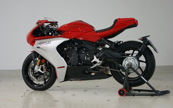 Gebrauchtmotorrad MV Agusta Superveloce 800 - Bild 11